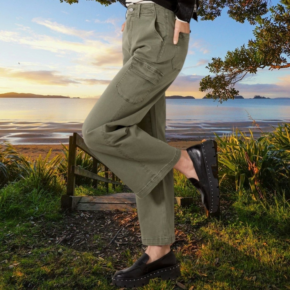 PAIGE Carly Wide Leg Cargo Pocket Jeans – Vintage Ivy Green, Size 32 (10-12)